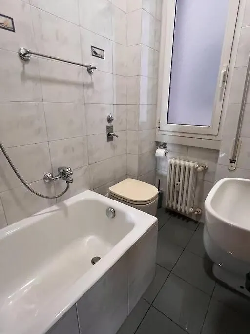 Apartment Fondazione Prada- Ieo -Intero Appartamento Milan
